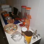 Saint Louis Hotell 2*