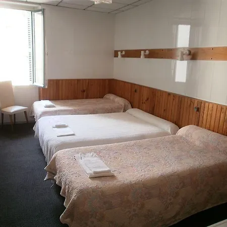 Hotel Saint Louis 2*