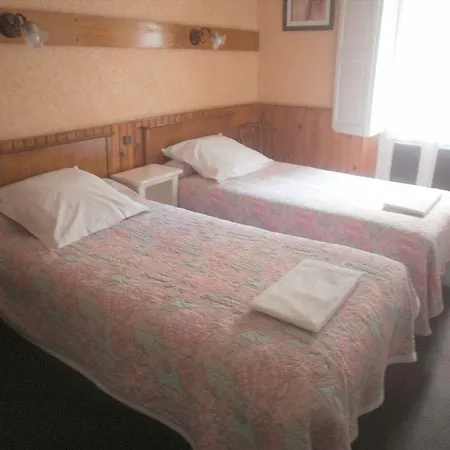 Saint Louis Hotel