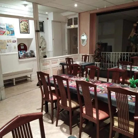 Saint Louis Hotel 2*