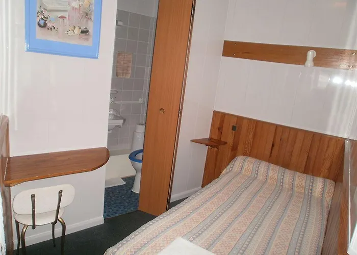 Saint Louis Hotel 2*