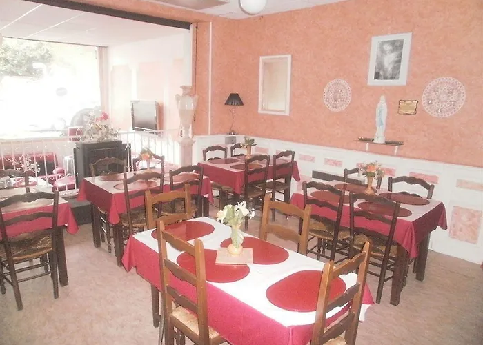 Saint Louis Hotel Lurdy