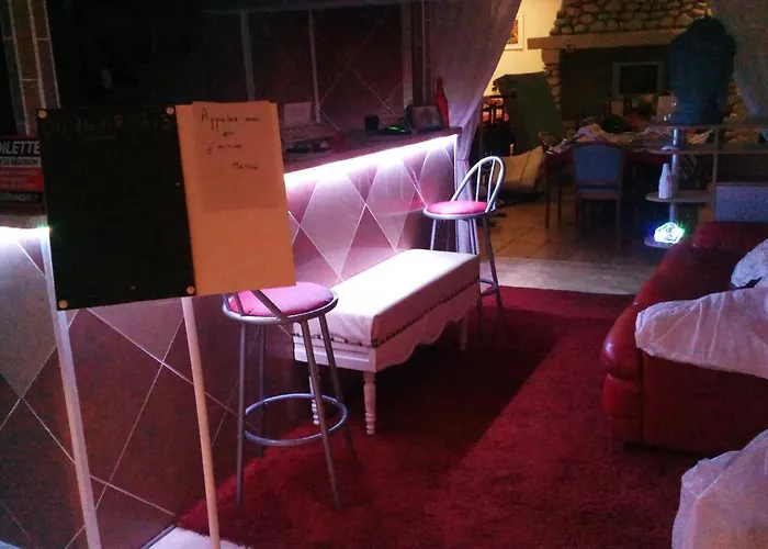 Saint Louis 2* Lurdy